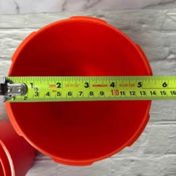 Vintage Set of 2 Tupperware Servalier Canister Containers Harvest Orange - Picture 9 of 9